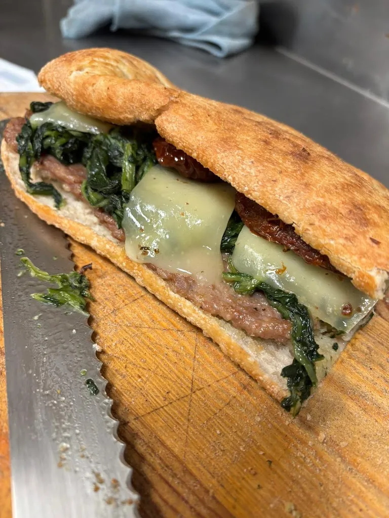 marco menichelli_MISTER ristorante pizzeria_San Severino Marche_review