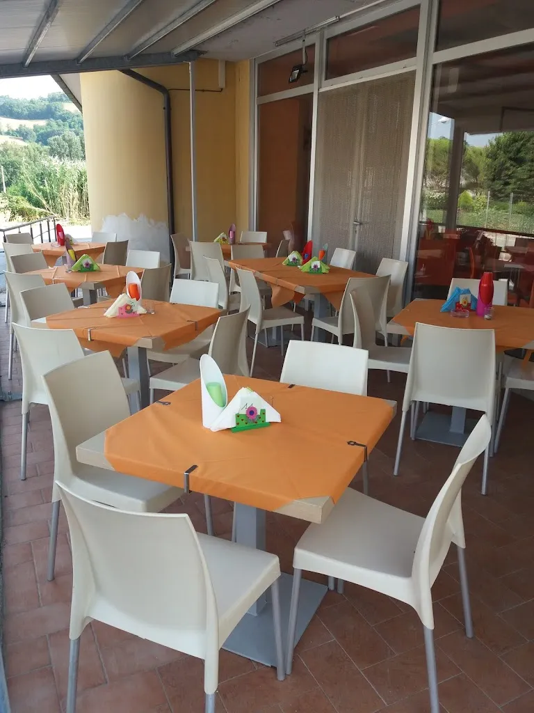 Pizzeria Tazmania_San Severino Marche_slider_image_3