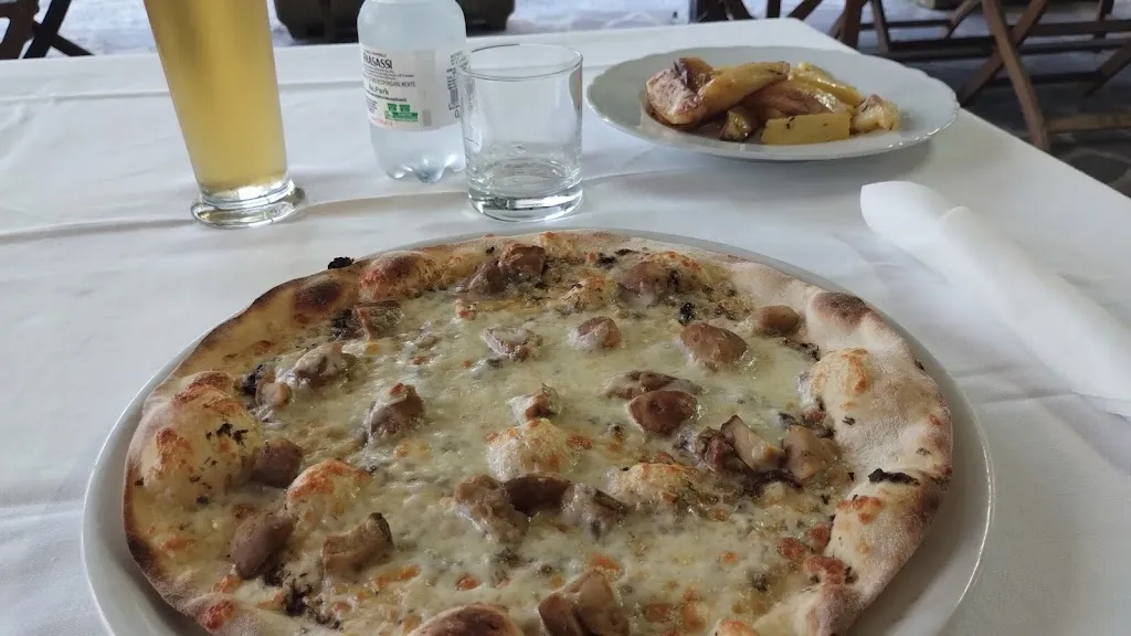 Davide Mangiaterra_Pizzeria Ristorante Convivium_Serra de' Conti_recensione