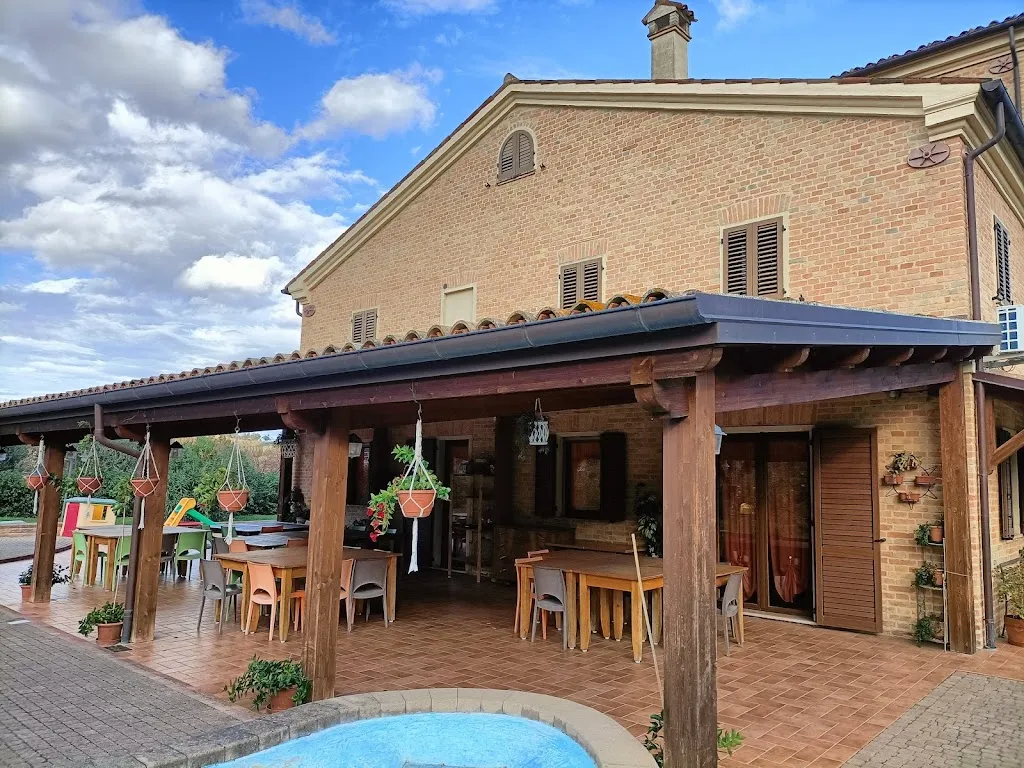 Ristorante La Tana del Ghiro_Serra de' Conti_slider_image_3