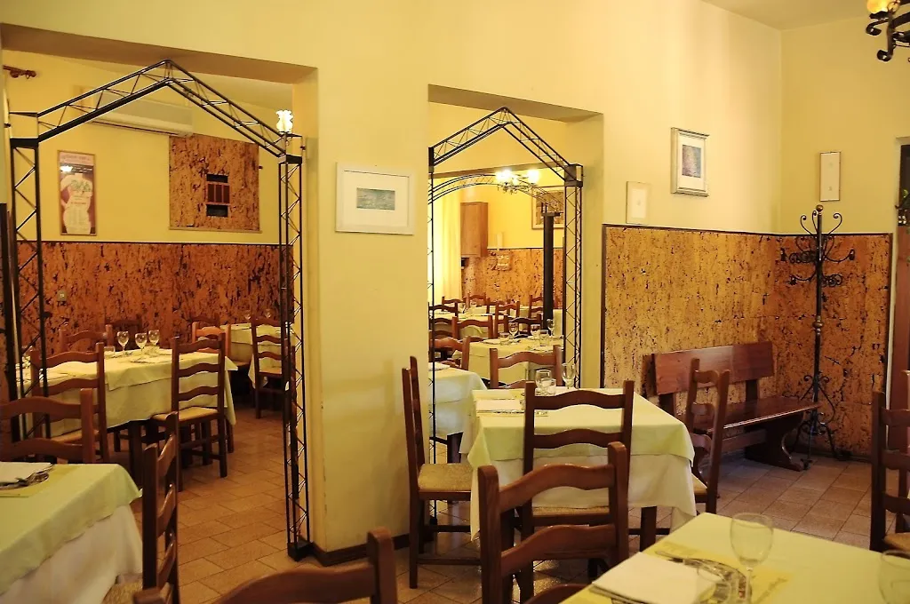 Le Copertelle restaurant in Serra San Quirico