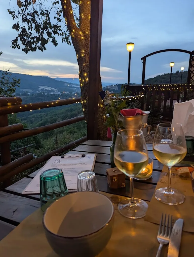Jacqueline Alvarez_Farmhouse La Becerca_Serra San Quirico_review