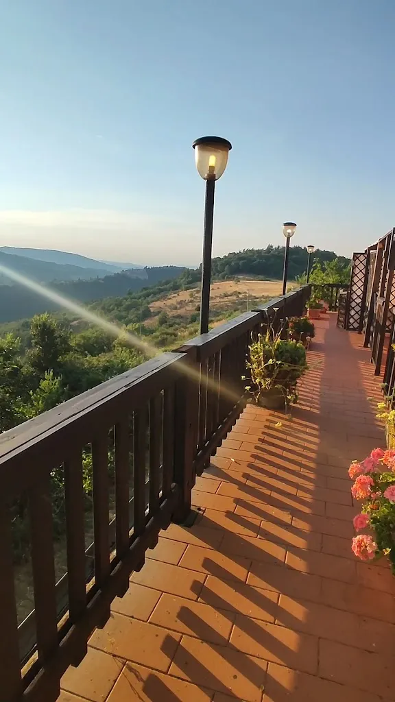 Farmhouse La Becerca_Serra San Quirico_slider_image_1