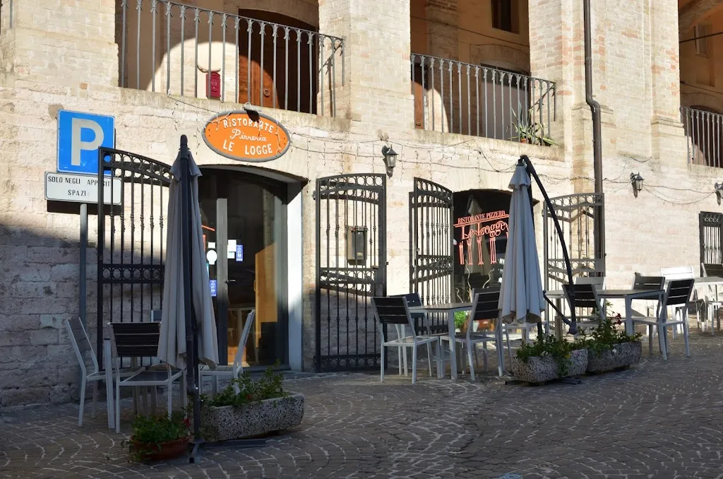 Ristorante Pizzeria Le Logge restaurant in Sassoferrato