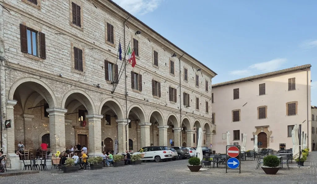 Bar Castello Fashion Colls_Sassoferrato_slider_image_3