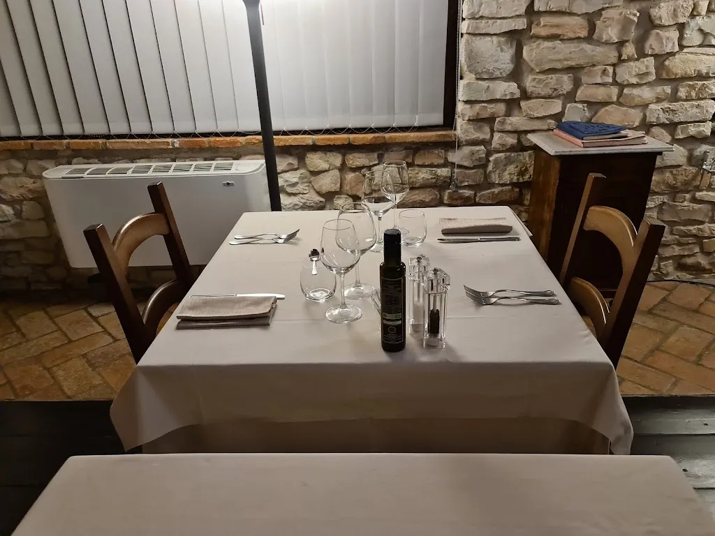 halim mazouni_Agriturismo Valdifiori_Sassoferrato_review