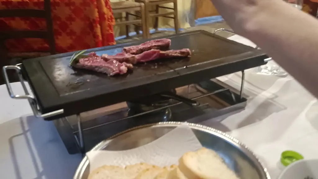 Agriturismo Il Paradiso_Serra Sant'Abbondio_slider_image_2