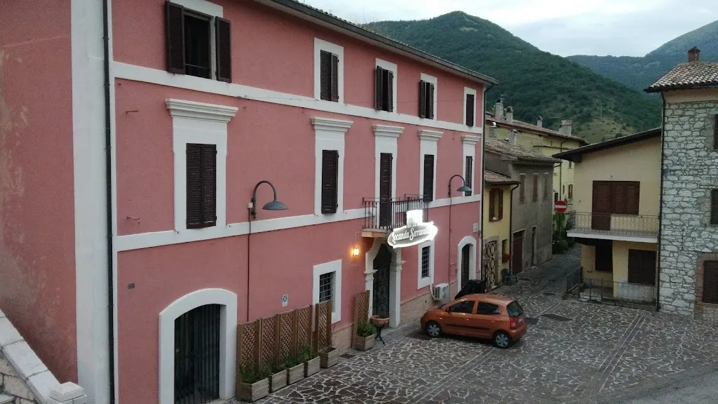 Locanda Serravalle_Serravalle di Chienti_slider_image_3