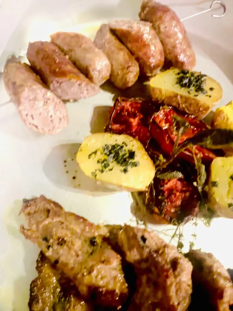 Antica Osteria e Bed & Breakfast Da Gustin_Serrungarina_slider_image_2