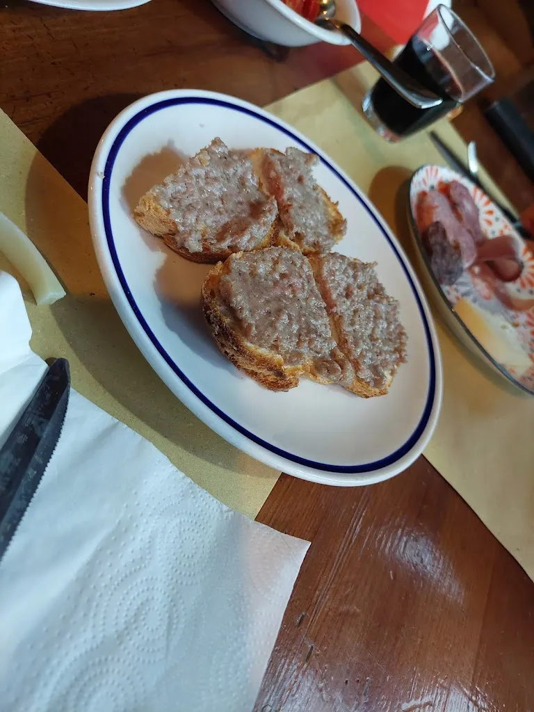 Roberto Oste_Osteria Da Remo di Pacioni Cristina_Serrapetrona_review