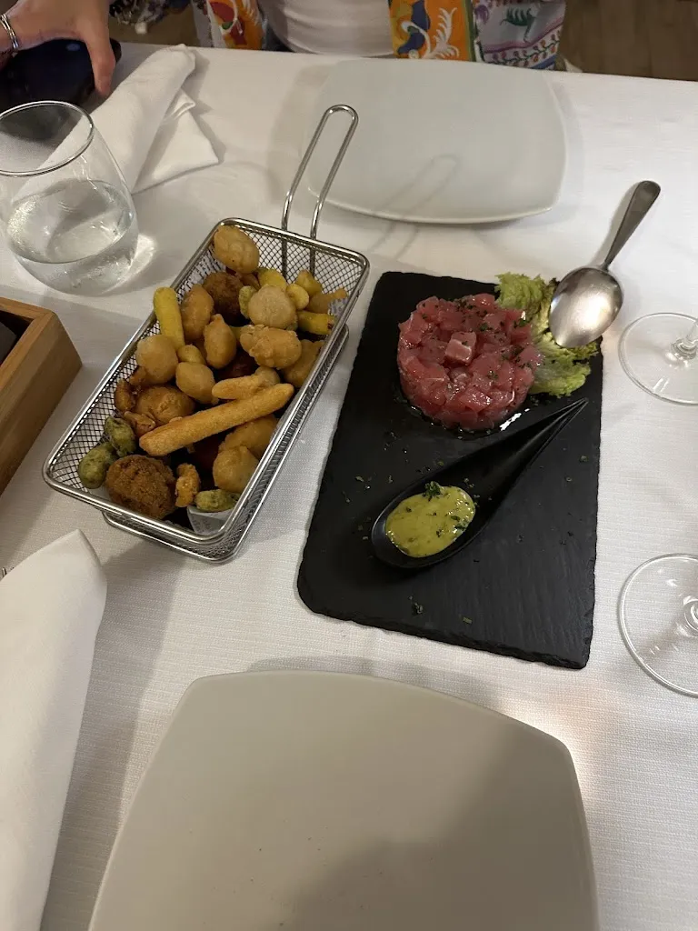 Hans Schmid_Gusto_Castrignano De' Greci_review