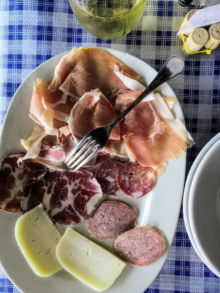 Menu_Ristorante Belvedere Giubbi'_Staffolo_immagine_4