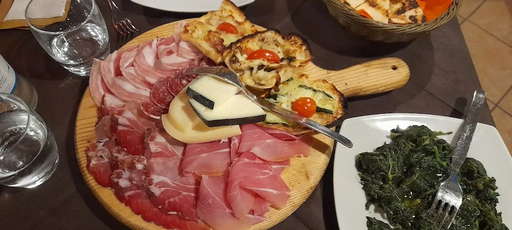 La Buona Fattoria Ristorante Pizzeria_Tavoleto_slider_image_2