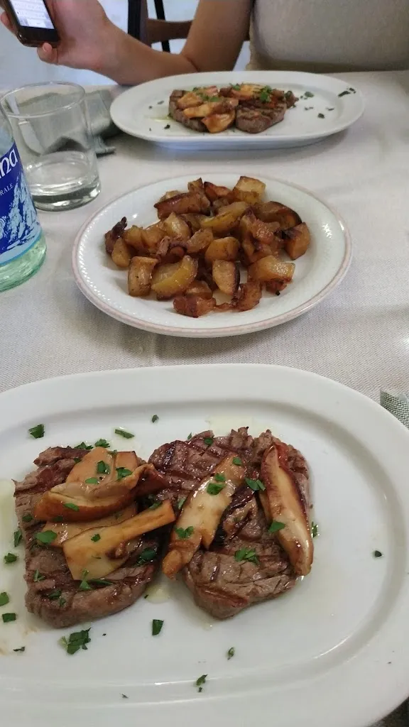 Menu_Taverna degli Artisti_Urbino_image_8