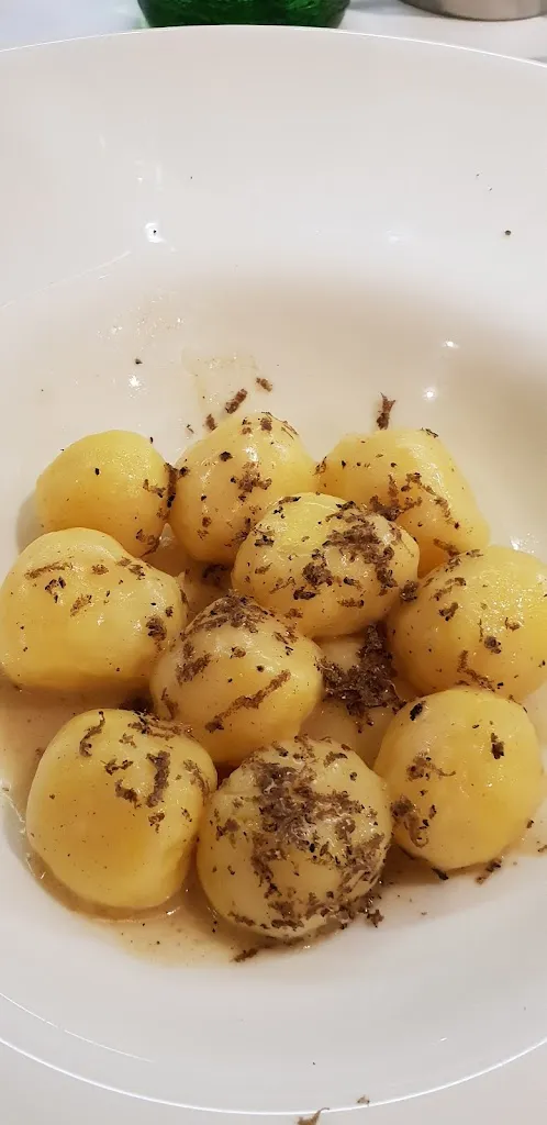 dan staicu_Amici Miei Ristorante Pizzeria_Urbino_review