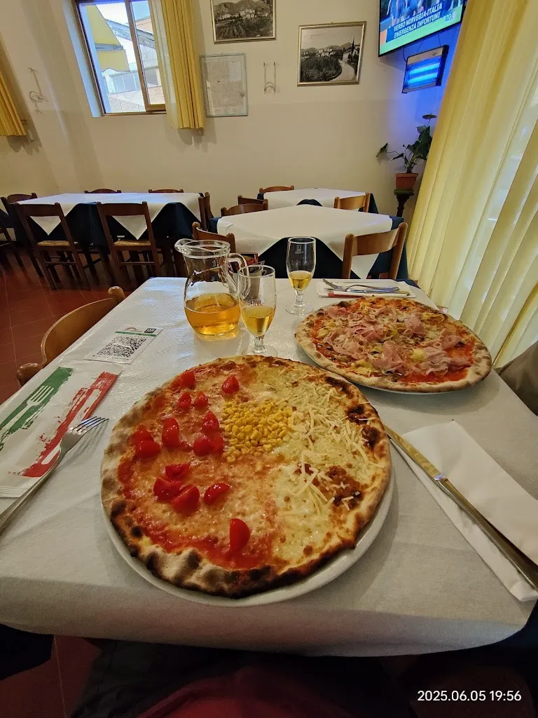 Francesca_Pizzeria Arcobaleno_Venarotta_review