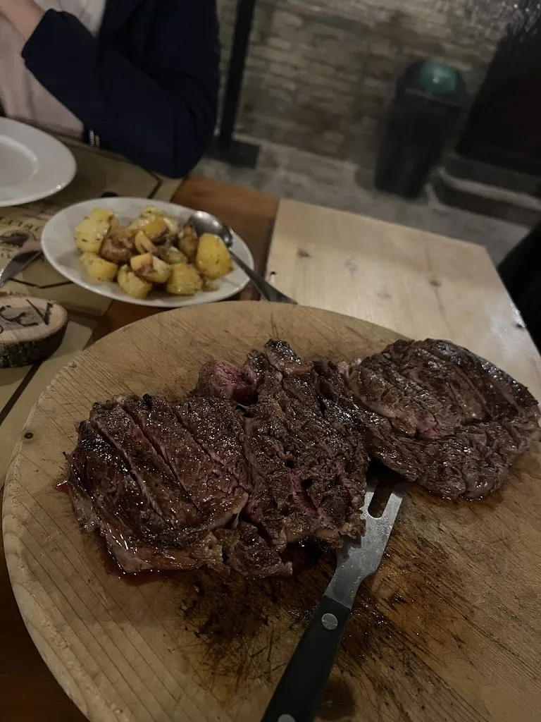 parisa kazemi_Taverna dei Guelfi_Senigallia_review