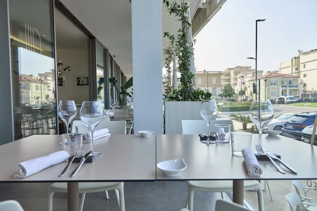 GASSA Bistrot Contemporaneo restaurant in Senigallia