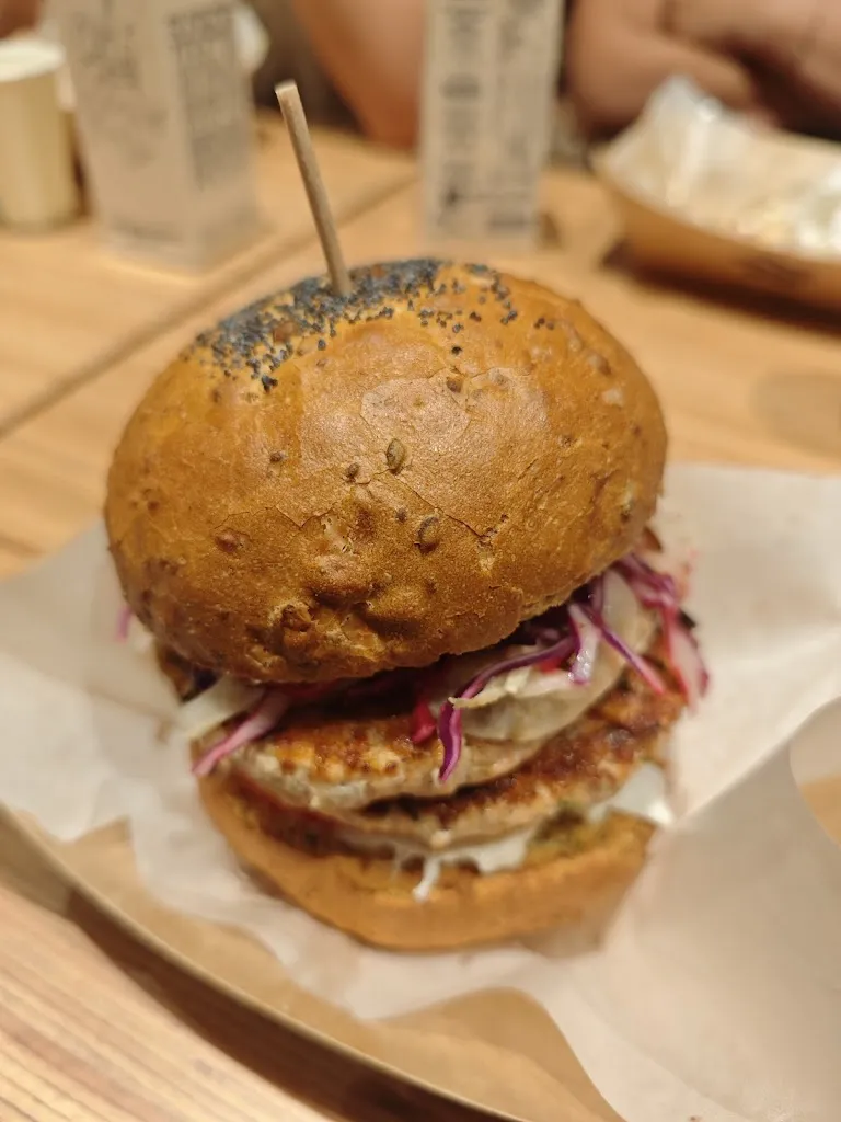 Menu_Fish | Ham Burger & Fry_Senigallia_image_5