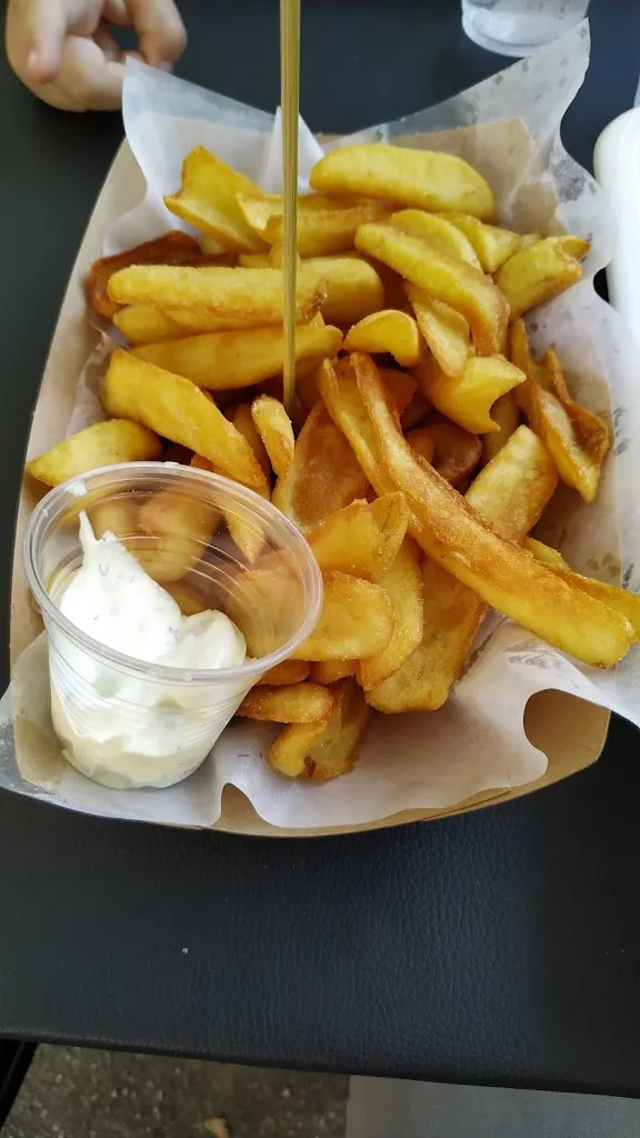 Menu_Fish | Ham Burger & Fry_Senigallia_image_6