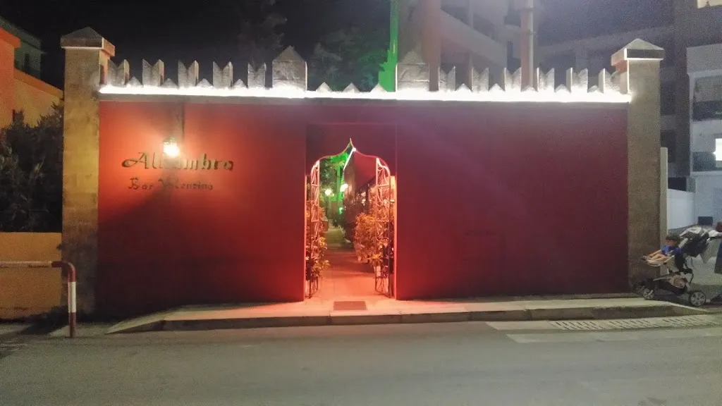 Alhambra restaurant in Castellaneta