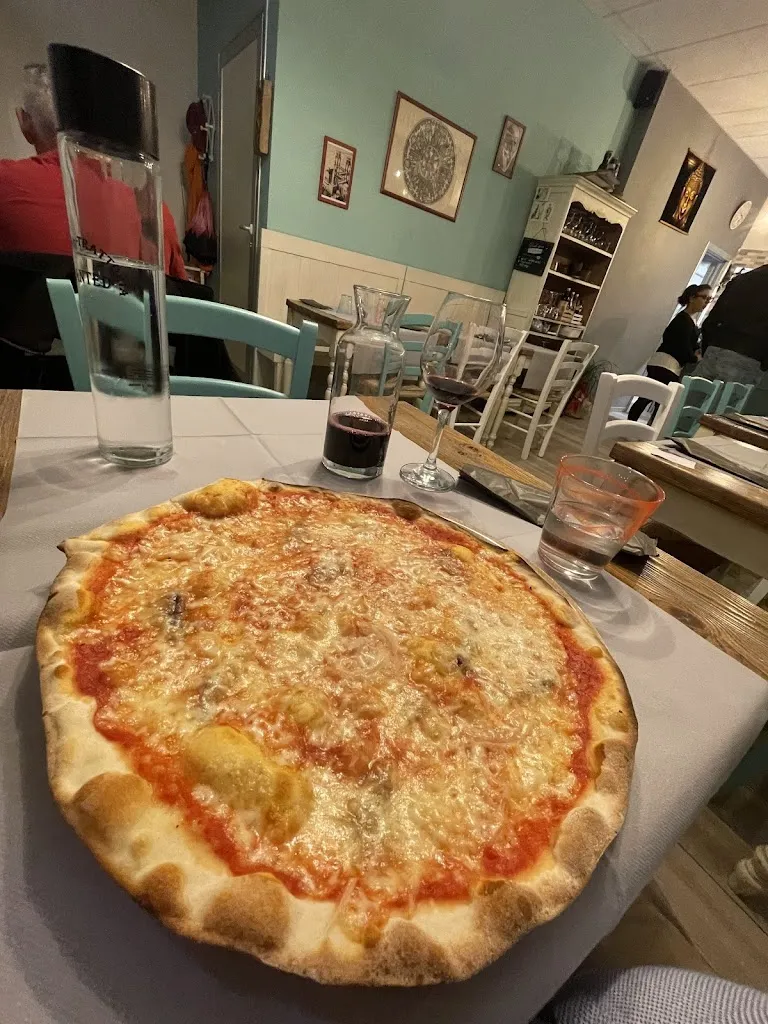 Mike Mahalo_Pizzeria trattoria wanted_Visso_recensione