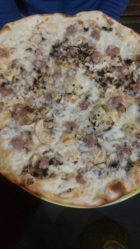 Riccardo Iacobucci_Pizzeria trattoria wanted_Visso_recensione