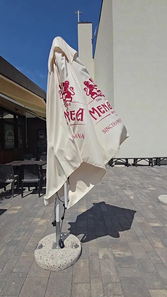 Pizzeria trattoria wanted_Visso_slider_image_2