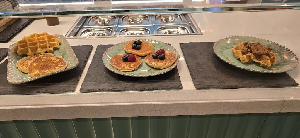 Luigi. Visciano_Maison des Delices_Villa Musone_review