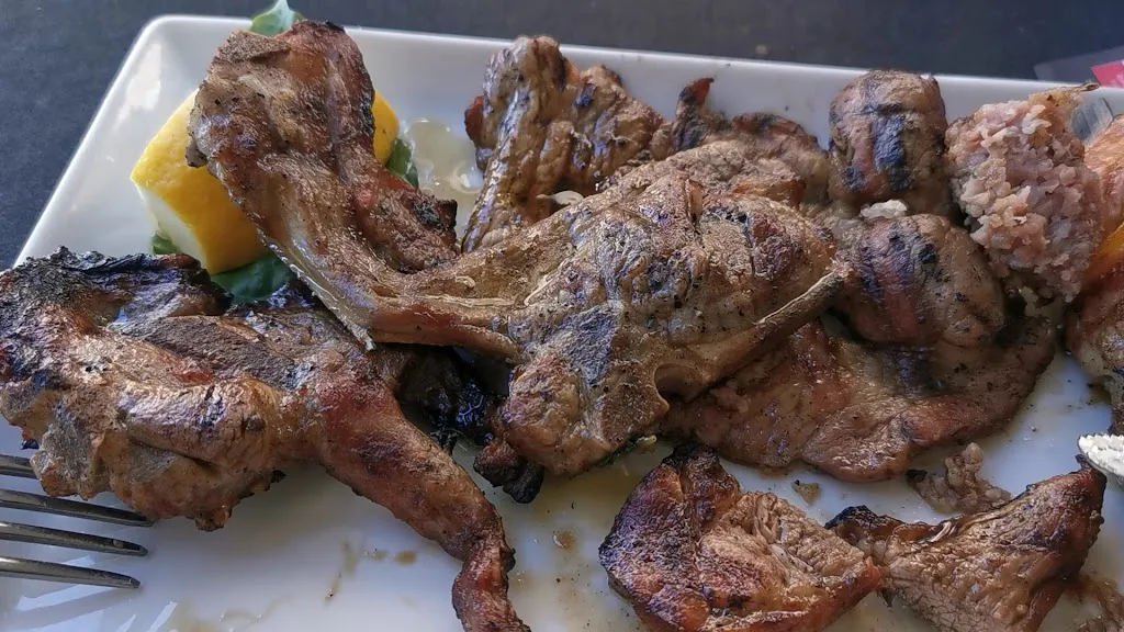 Trattoria Norma - Vino e cucina_Villa Musone_slider_image_2