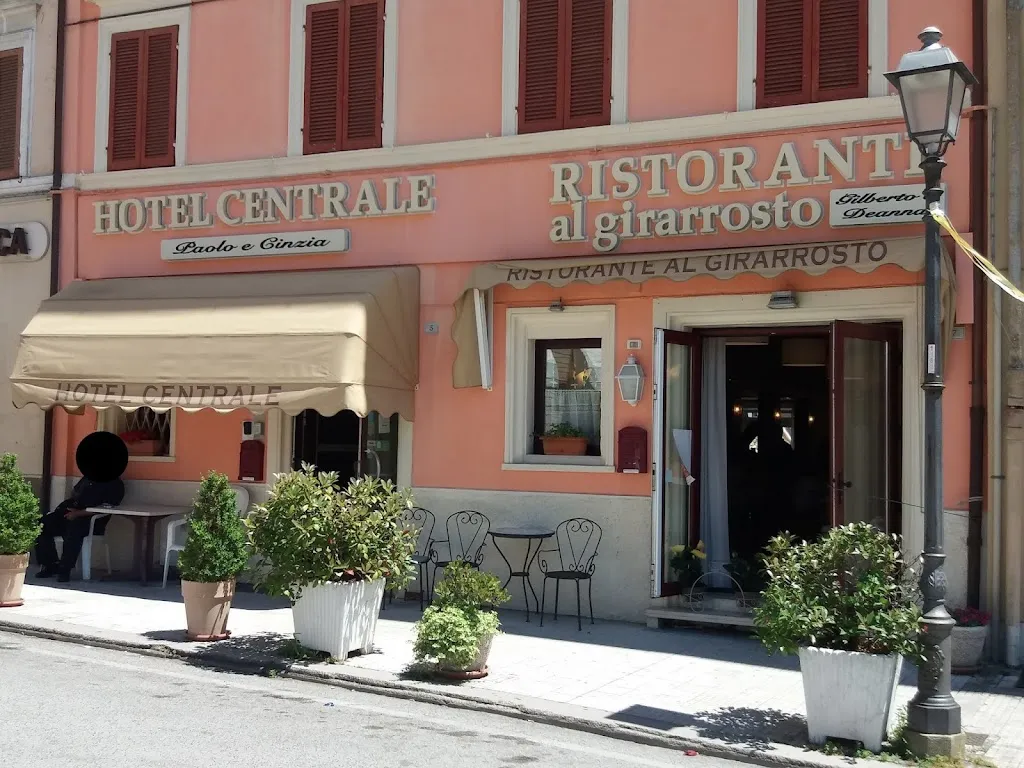 Al Girarrosto restaurant in Villa Musone