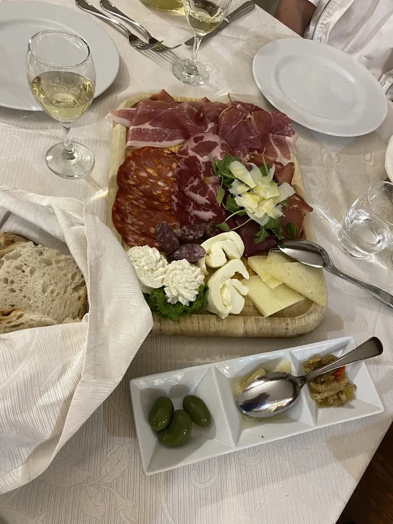 Ristorante La Tavola Osca Di Diana Gianluca_Agnone_slider_image_3