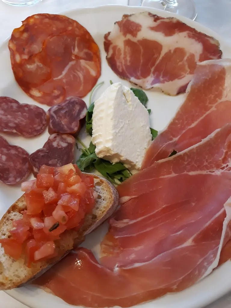 Menu_Ristorante Tenuta Giardino Dei Ciliegi_Agnone_image_5