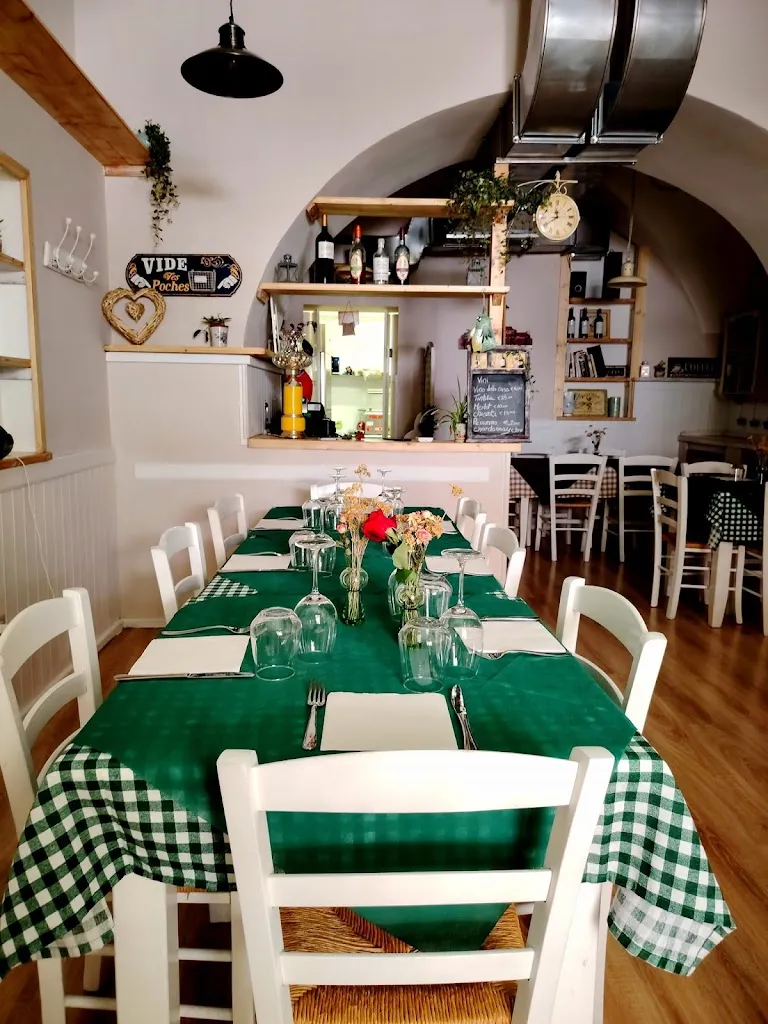 Trattoria Mamma Mia restaurant in Busso
