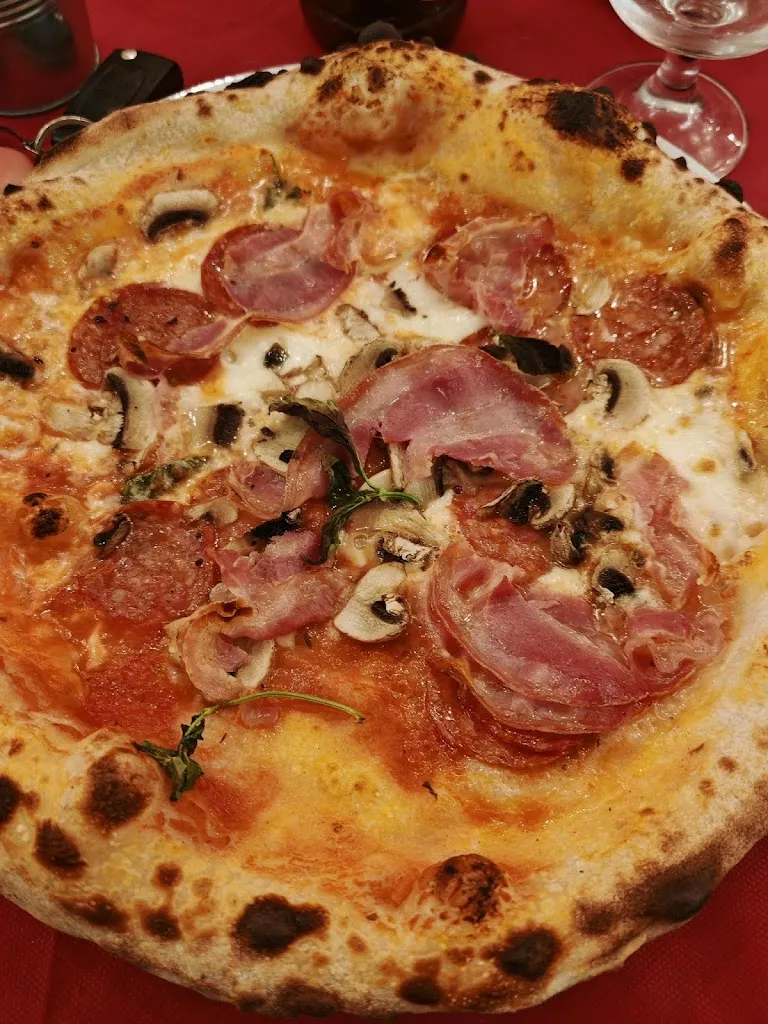 Enrico Iapoce_Pizzeria Da Libero_Busso_review