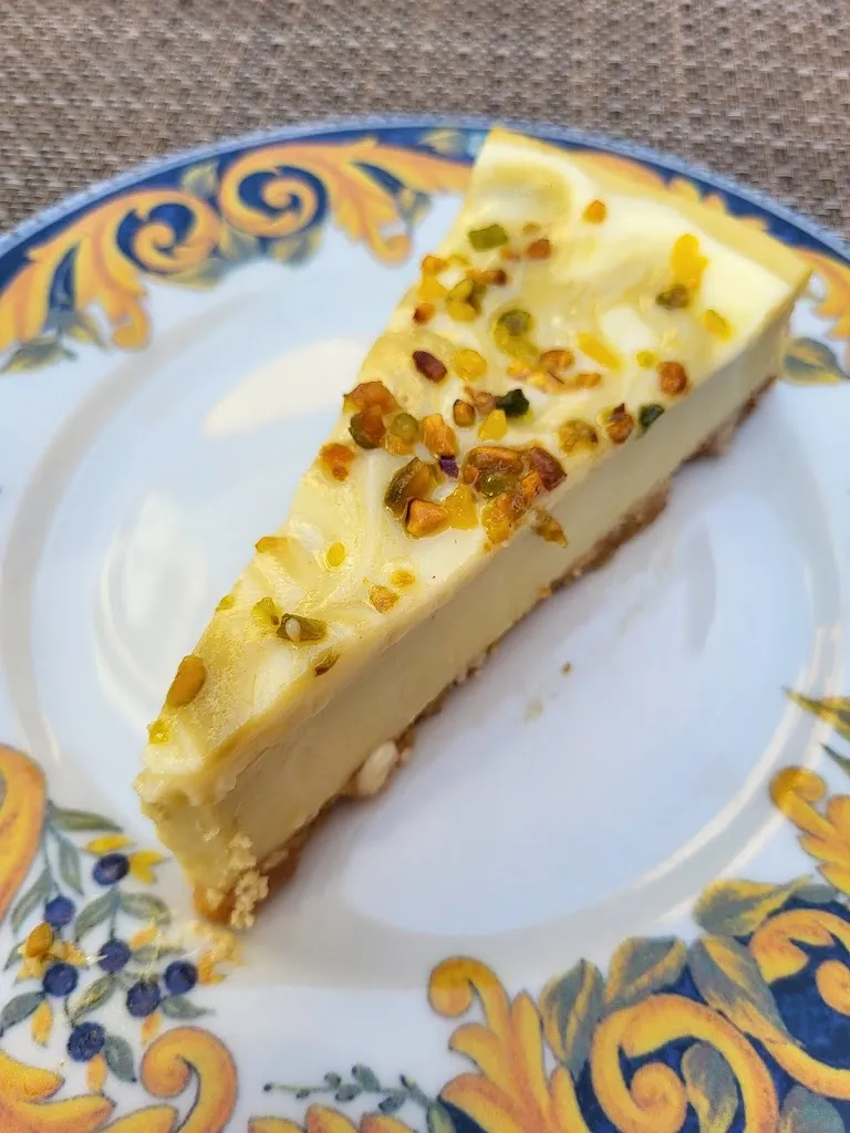 Samsunshine Levy_La Sbirra - Cucina Tipica Napoletana_Busso_review