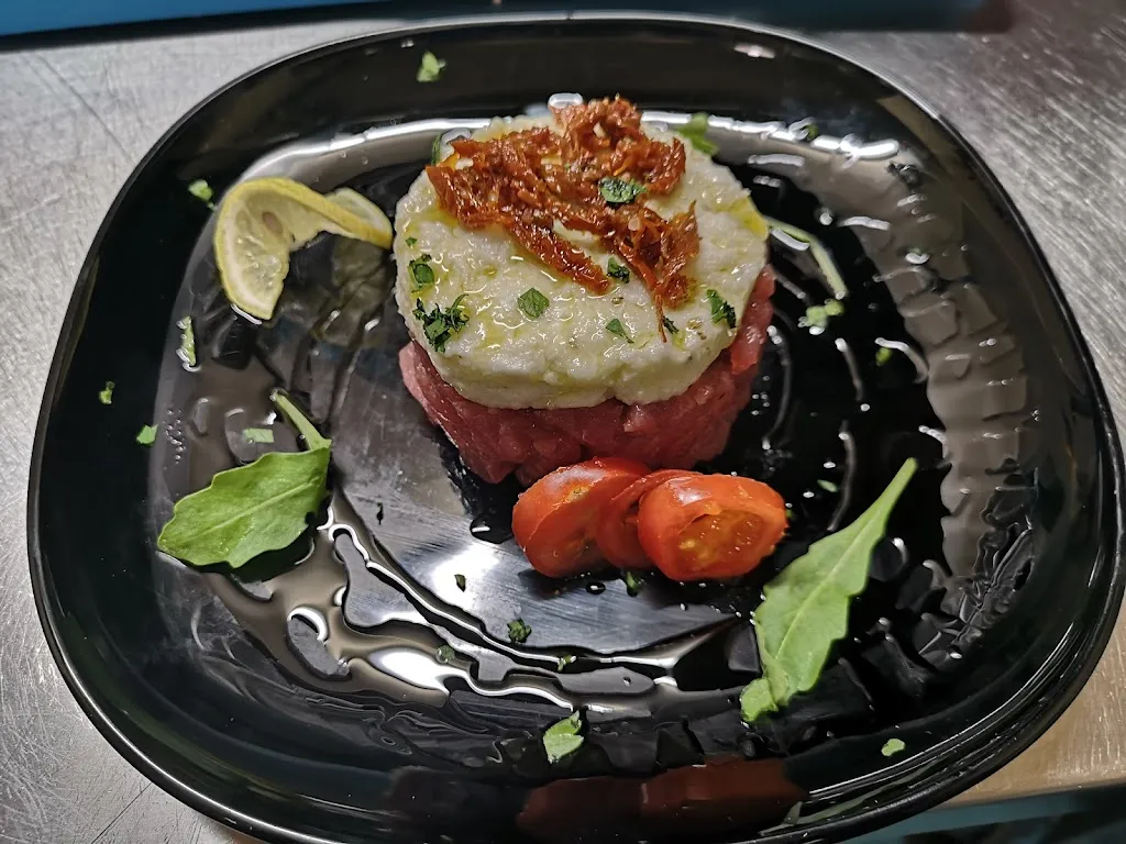 La Sbirra - Cucina Tipica Napoletana_Busso_slider_image_2