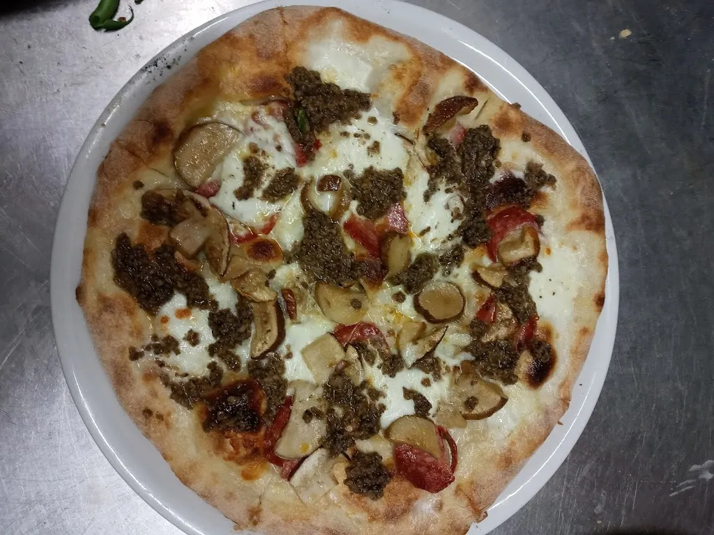 Armando Cantalupo_The Tango Saloon Ristorante Pizzeria_Busso_review