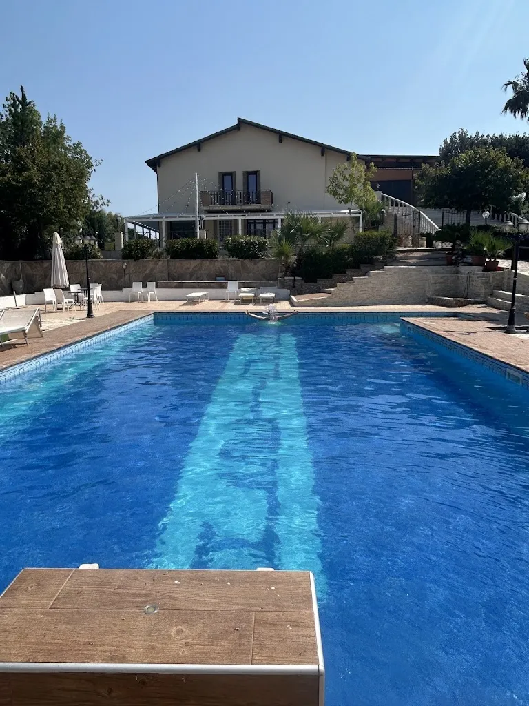 Alberto Manzi_Al Settimo Cielo_Busso_review