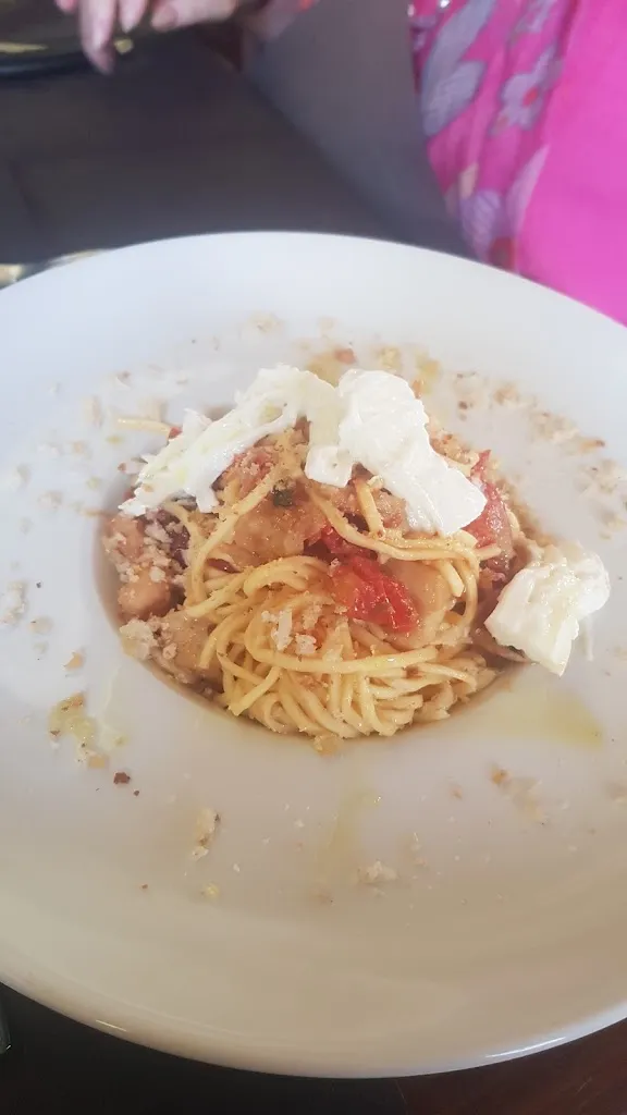 Adriano Continisio_La Bacca Rara_Carovilli_review