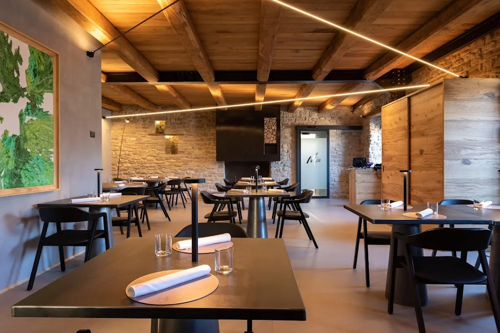 Mia Ristorante_Castel del Giudice_slider_image_3