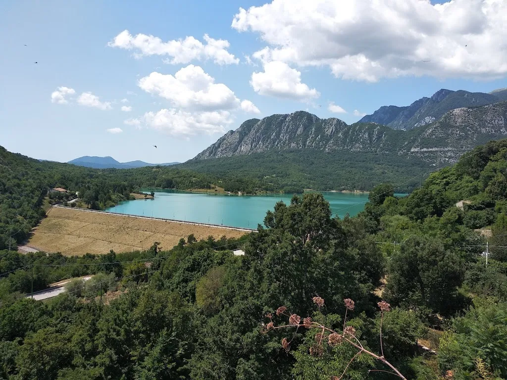 Borgo di Castel San Vincenzo_Castel San Vincenzo_slider_image_3