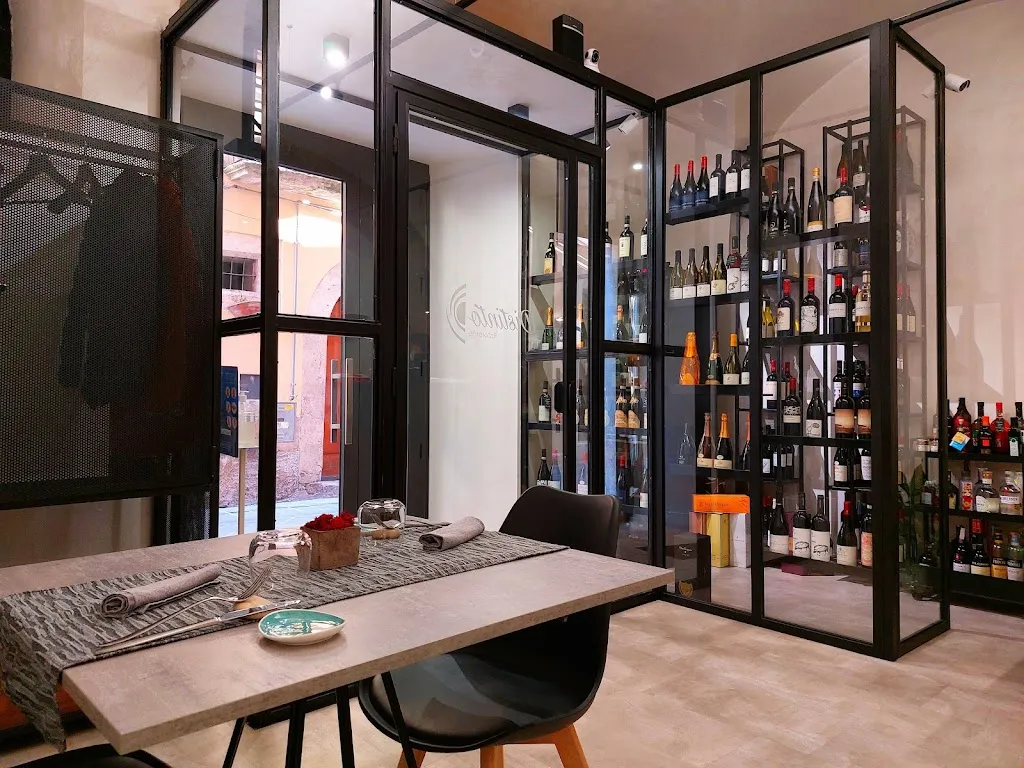 Distinto Ristorante restaurant in Castelpizzuto