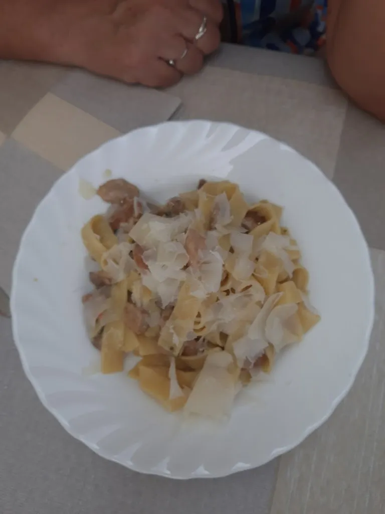 Menu_Uno Dopo L'Altro_Castelpizzuto_immagine_1