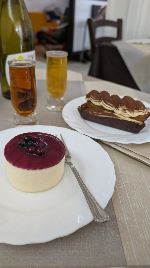 Anna Grazia Fiore_Uno Dopo L'Altro_Castelpizzuto_recensione