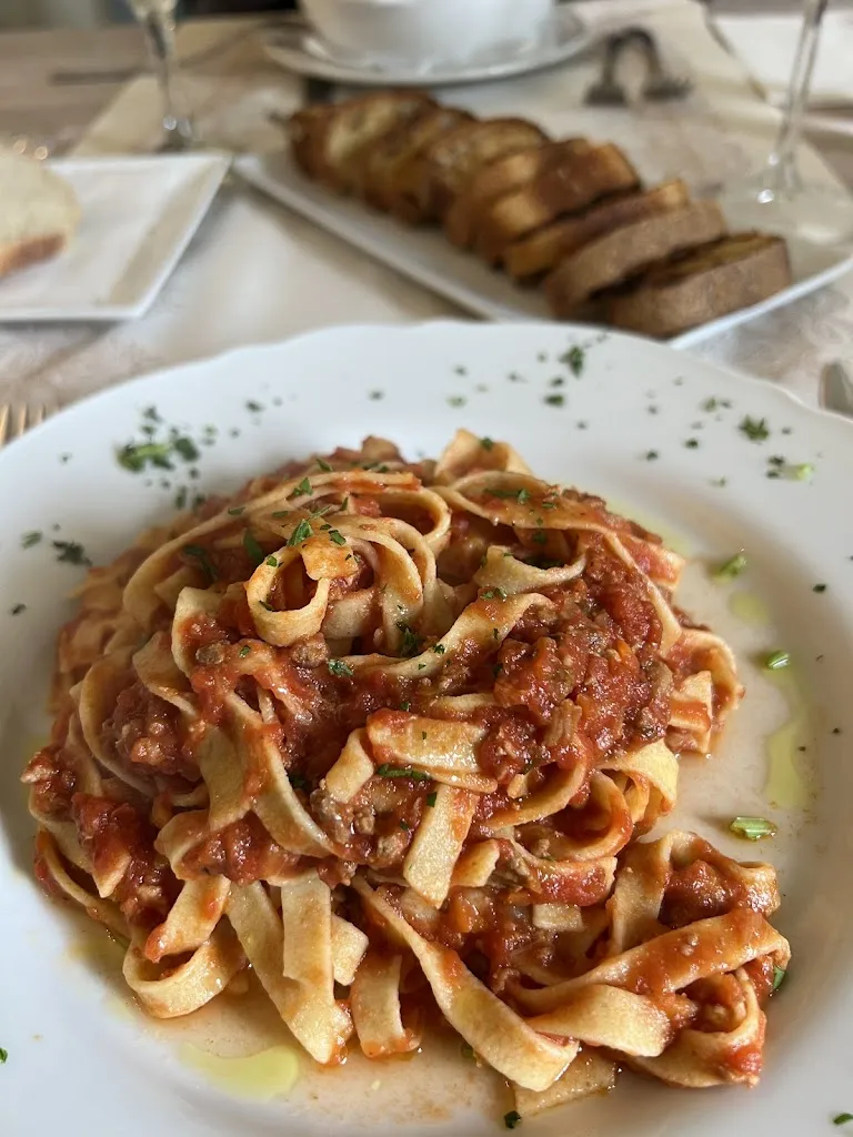 Paul Huis in 't Veld_Donna Carmela_Castelpizzuto_review