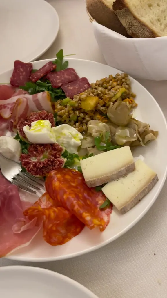 Ristorante Pizzeria La Fonte Kilometrozero_Castropignano_slider_image_2