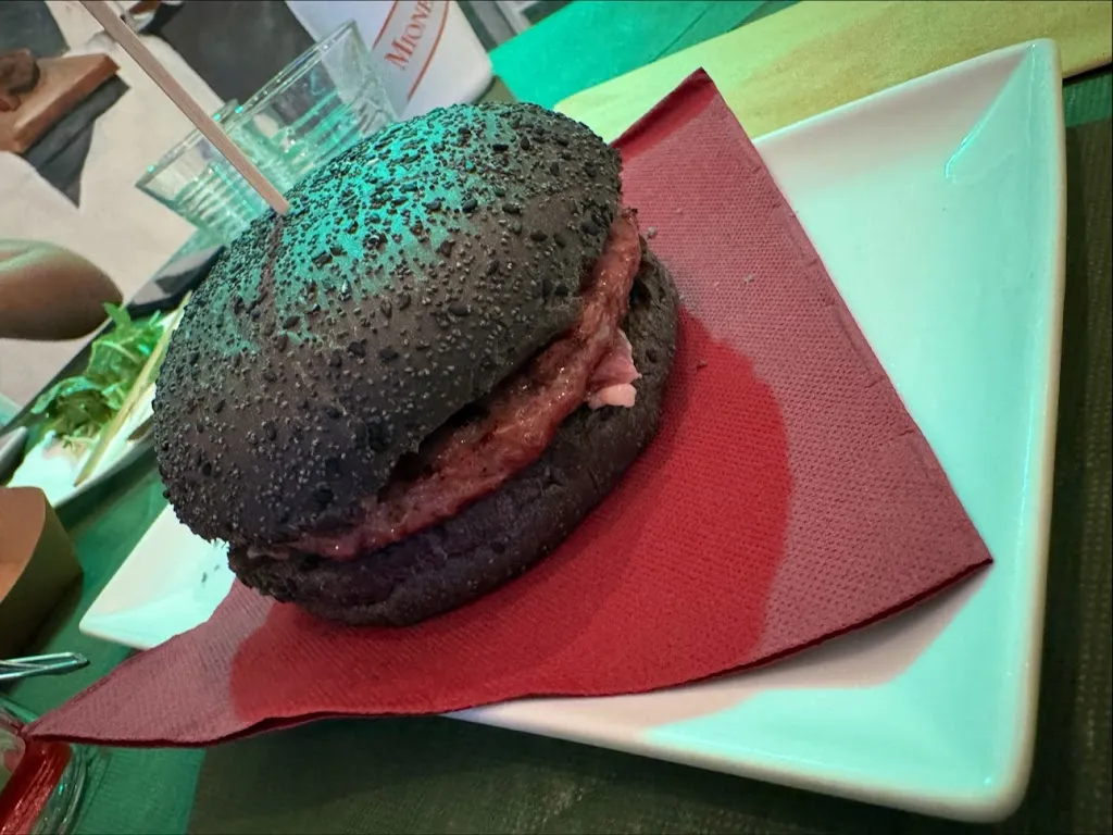 Mariantonietta Luciano_Braceria Re Mida_Campomarino_review