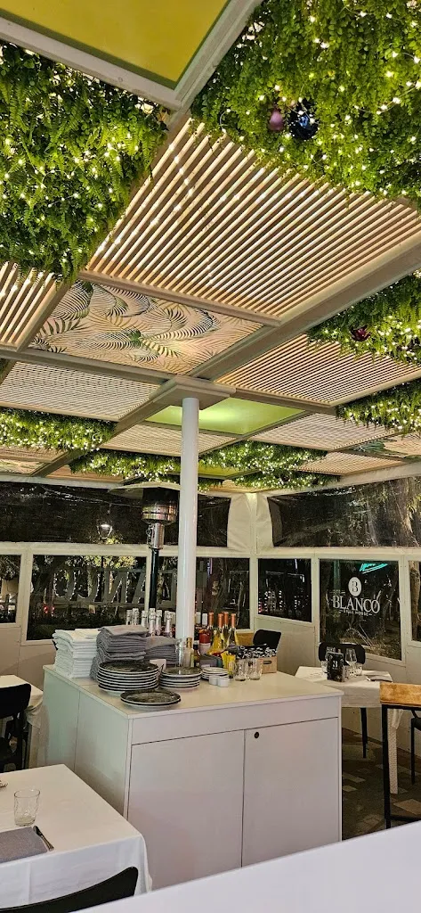 Blanco restaurant in Campomarino