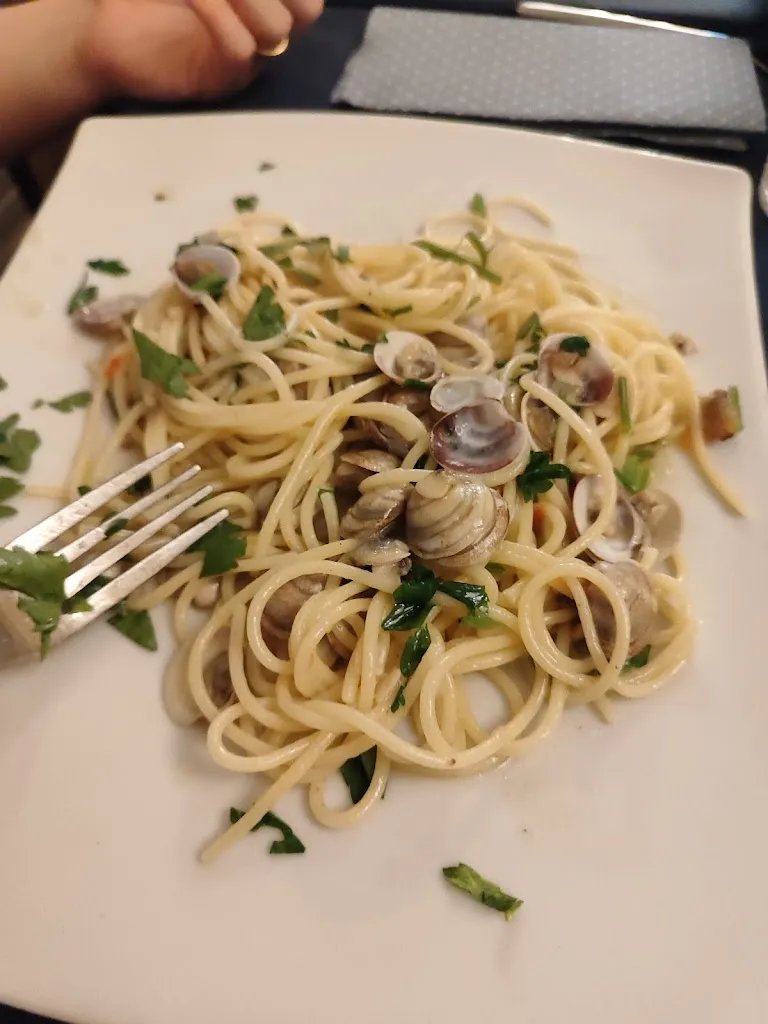 Maria Carmela Bozzo_Da Miky_Campomarino_recensione